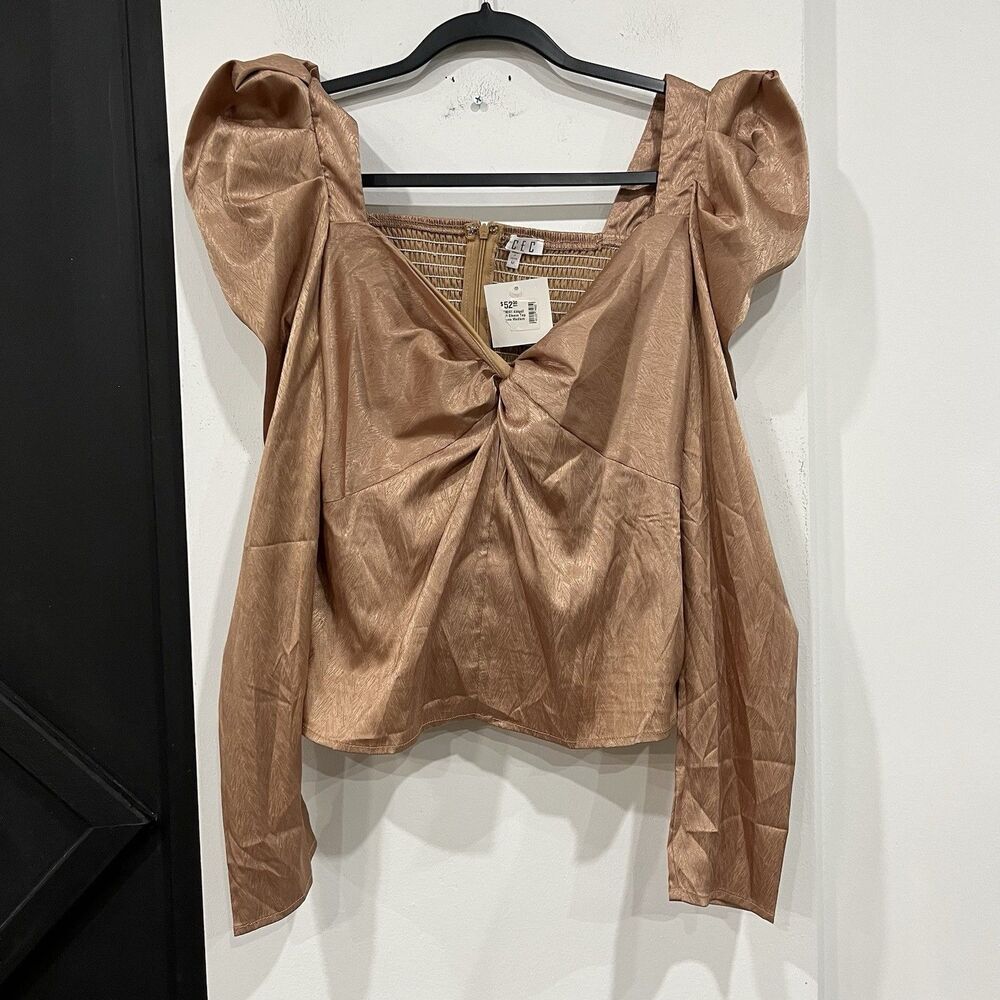 NWT TCEC Puff Sleeve Smocked Longsleeve Blouse Metallic Brown Size Medium